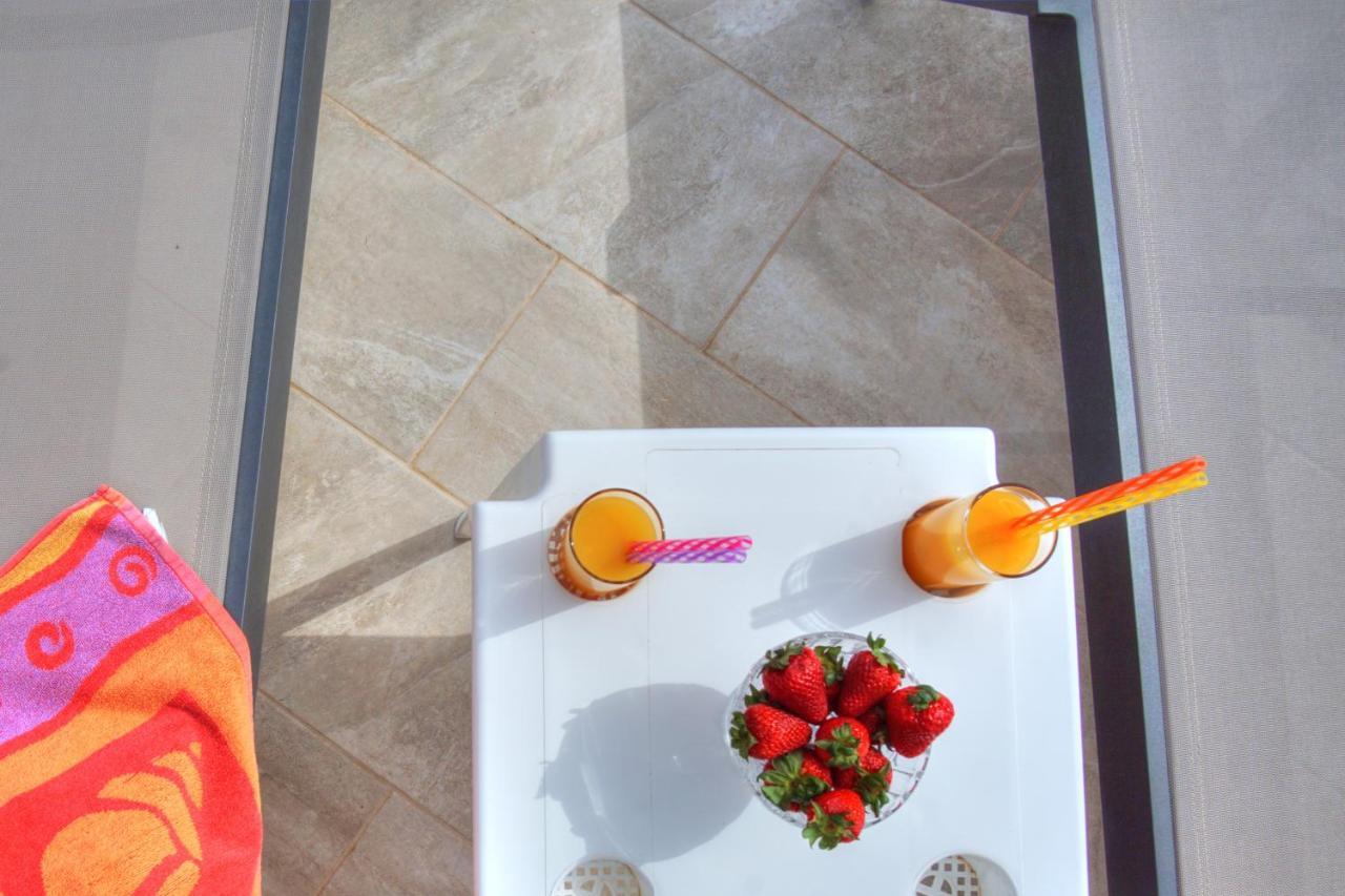 Sweet Apricot Apartman Pélekasz Kültér fotó